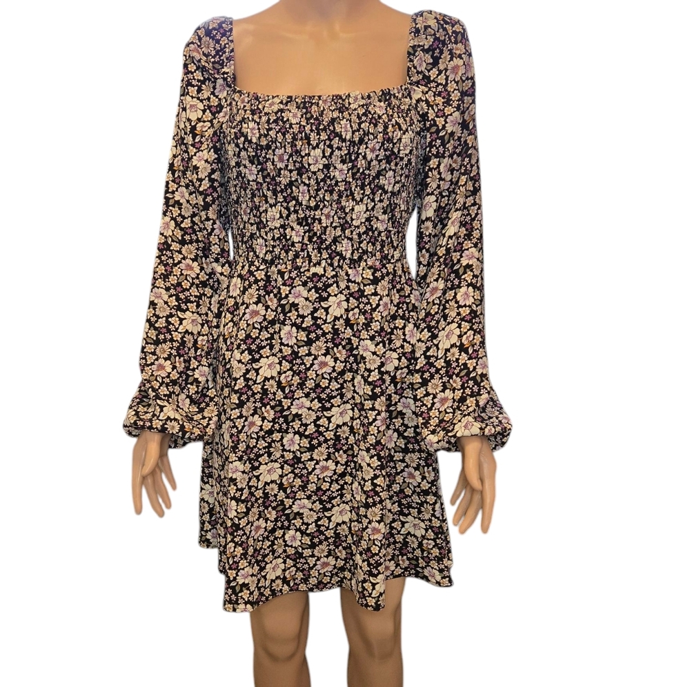LOVE, NICKIE LEW Floral Print Puff Long Sleeve Short Dress Square Neckline Sz 9
